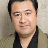 小手伸也の嫁との出会いと支え合いの感動エピソード