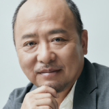 マキタスポーツの妻の年齢と家族構成から見る幸せのかたち