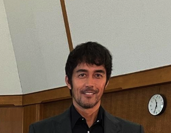 阿部寛の奥さんの顔は美人？結婚の馴れ初めと家族構成