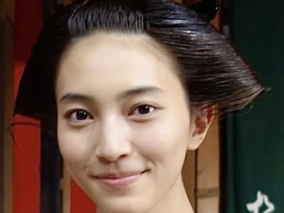 久保田紗友の姉の正体は歌手で店長？家族との絆を徹底解説