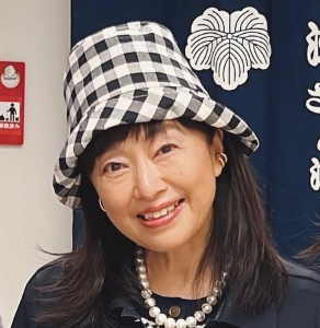 かたせ梨乃に旦那がいない理由と独身の真相！華麗な恋愛遍歴も解説