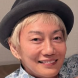 青山光司の学歴と経歴まとめ！高校中退から社長就任まで