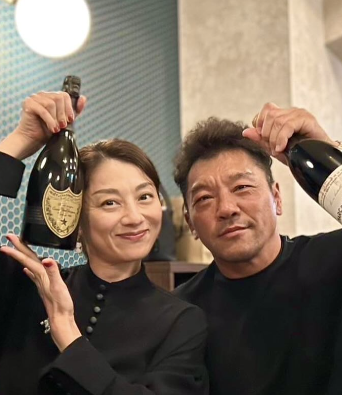 小池栄子の子どもがいない理由と夫婦ライフスタイル徹底解説
