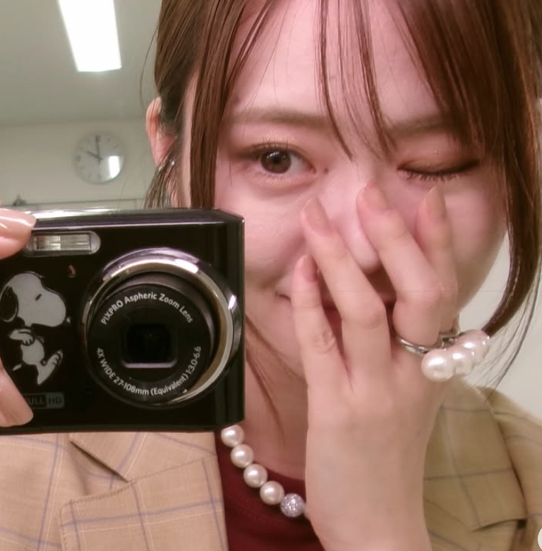 山崎怜奈の父親の会社の真相を徹底検証｜学歴や家庭環境から見える背景